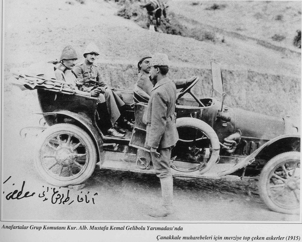 Atatürk'ün Saatinin Parçalanması