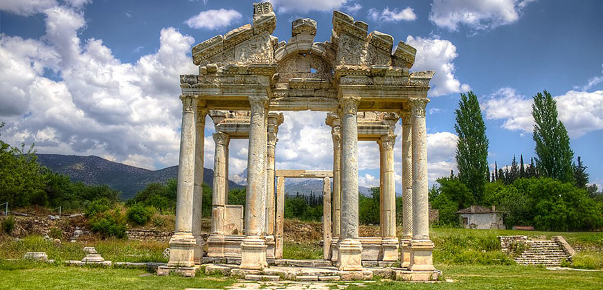 Aphrodisias Antik Kenti Genel Tarihi ve Mimari Değerlendirmesi